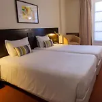 Senhora A Branca 3*
