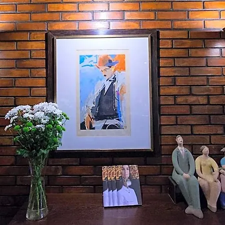 Senhora A Branca