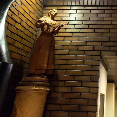 Senhora A Branca