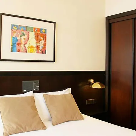 Senhora A Branca Hotel 3*