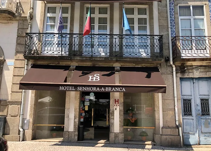 Senhora A Branca 호텔 브라가