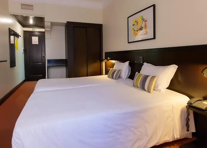 Senhora A Branca 3* 브라가