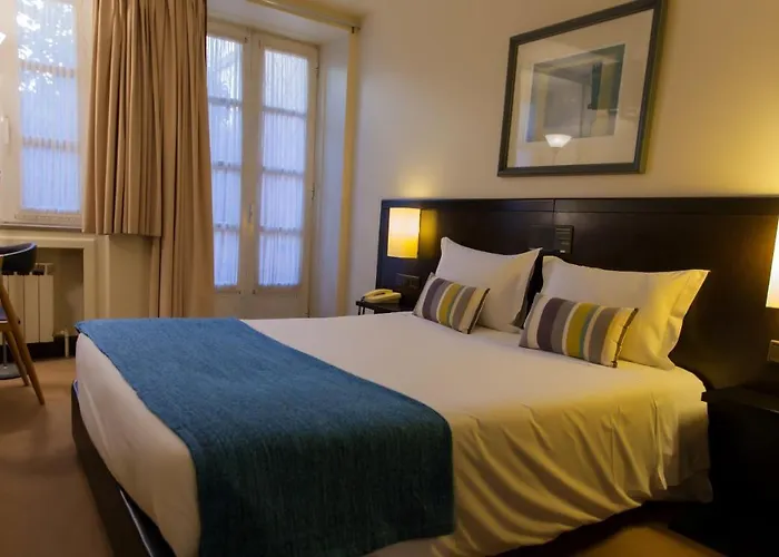 Senhora A Branca Hotel